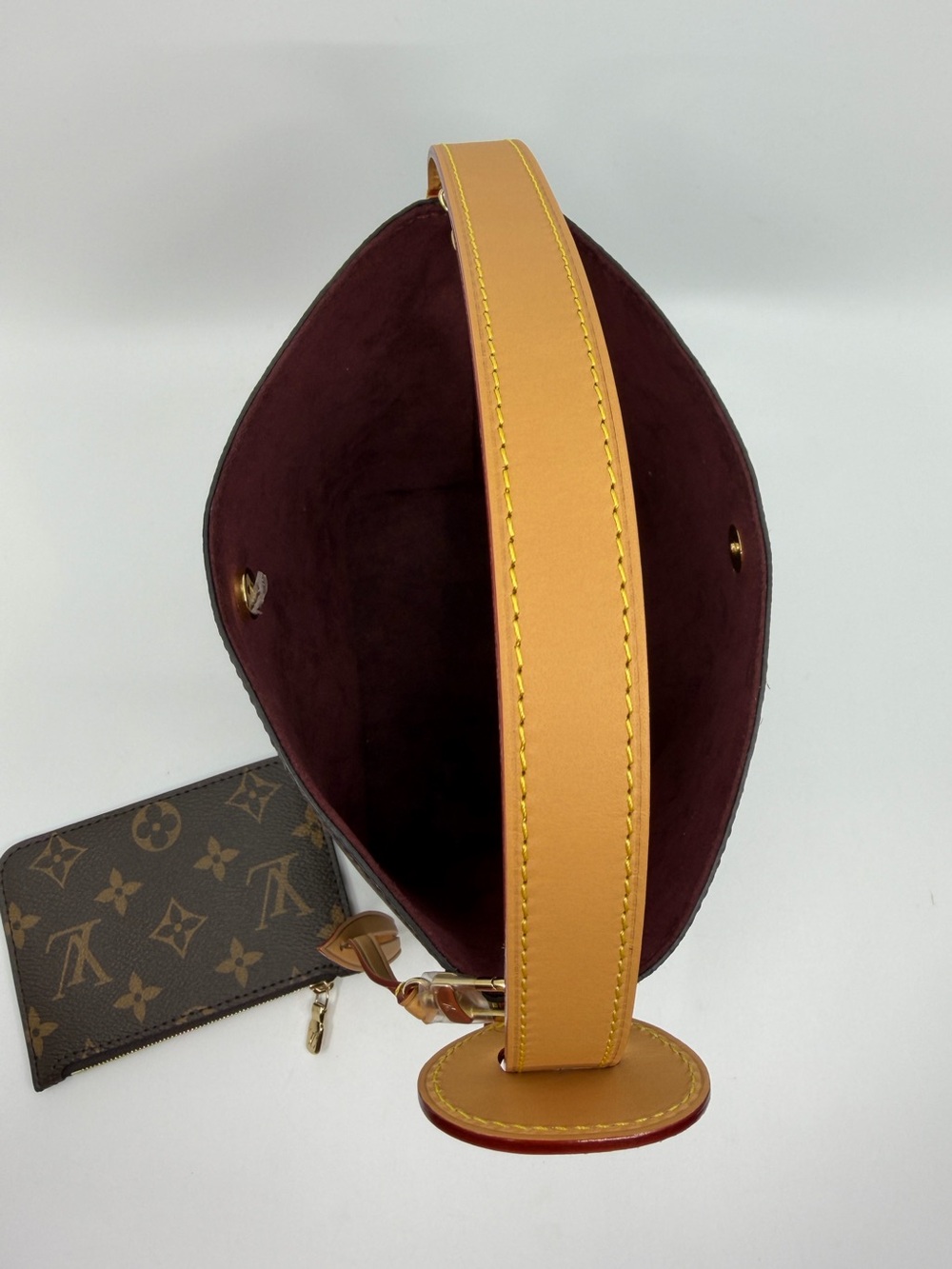 Louis Vuitton All In BB- Monogram - Picture 9 of 16